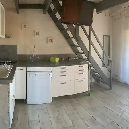 Studio A 200 M De La Mer Roquebrune-sur-Argens